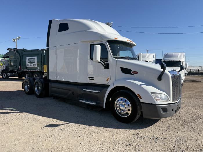 2021 Peterbilt 579-22