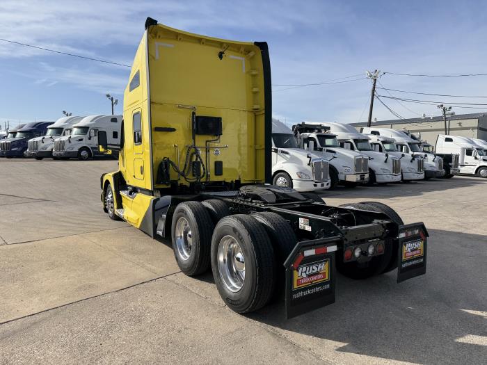 2024 Kenworth T680-36