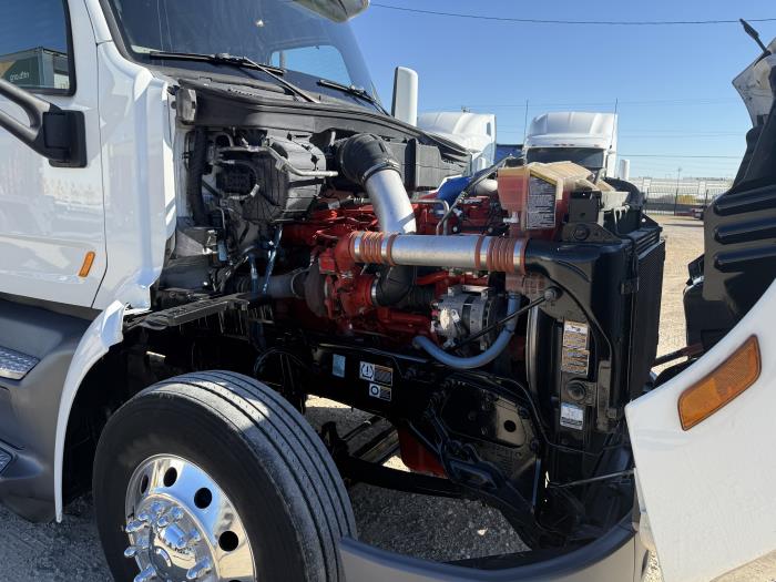 2021 Peterbilt 579-34