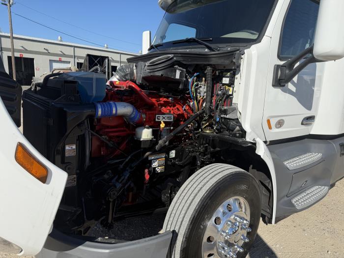 2021 Peterbilt 579-2