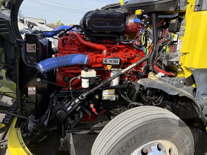 2024 Kenworth T680-3