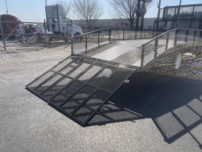 2026 Isuzu NPR-HD-15