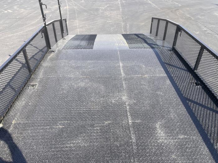 2026 Isuzu NPR-HD-22