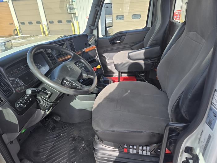 2020 International LT625-7