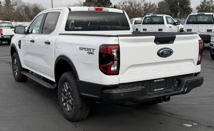 2025 Ford Ranger-4