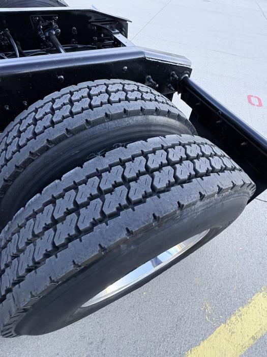 2023 International LT625-3