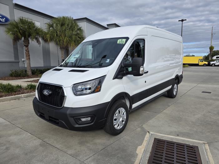 2026 Ford Transit-250-1