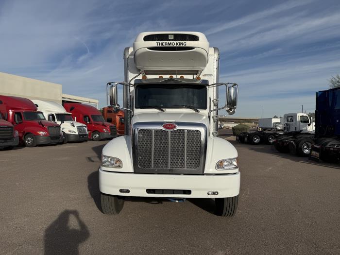 2019 Peterbilt 348-9