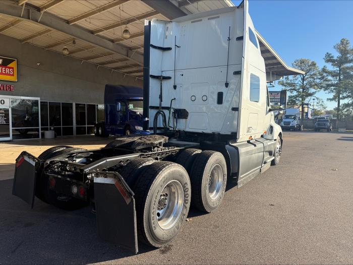 2022 International LT625-7