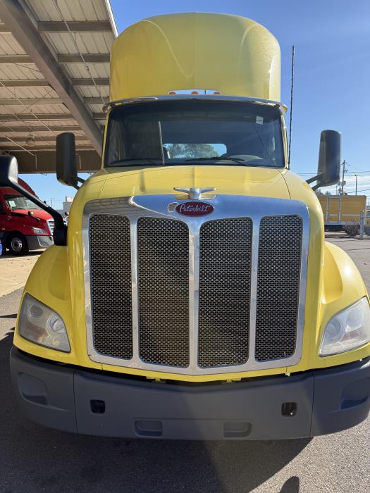 2021 Peterbilt 579-2
