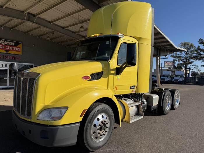 2021 Peterbilt 579-0