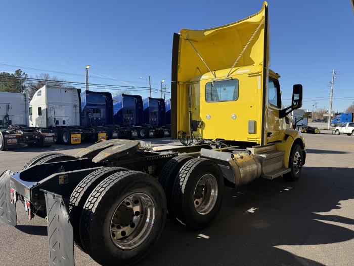 2021 Peterbilt 579-6