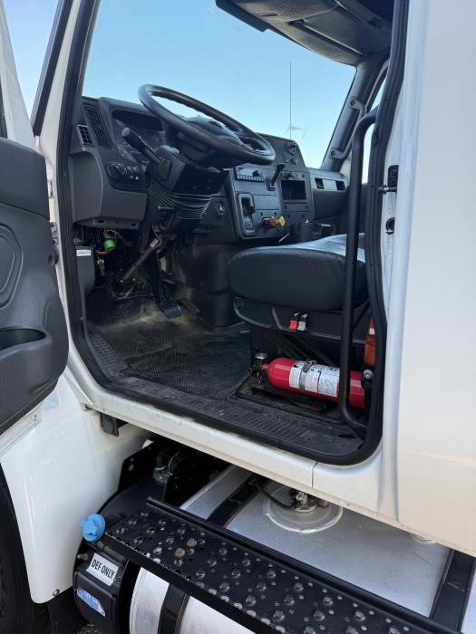 2021 International MV607-5