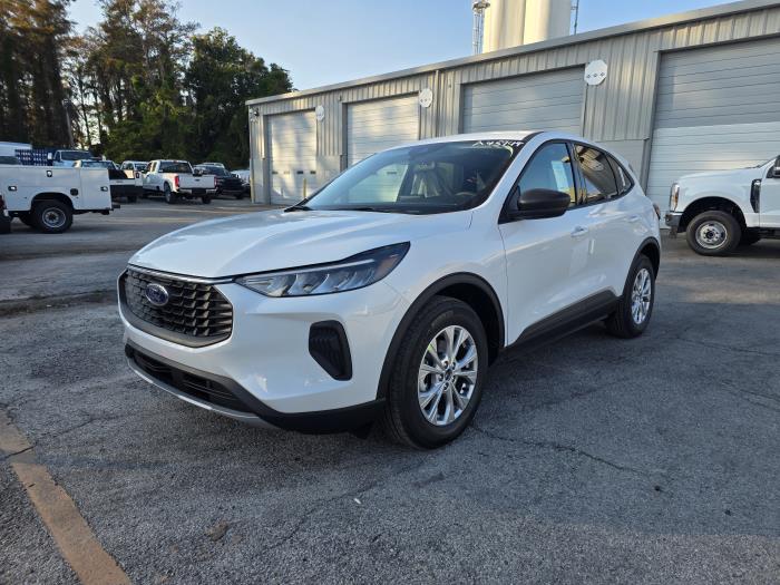2026 Ford Escape-1
