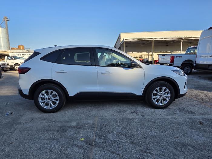 2026 Ford Escape-4