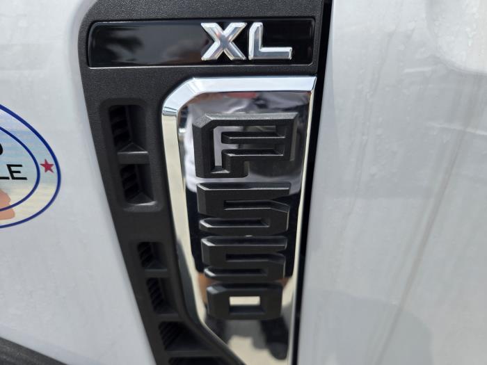 2026 Ford F-550-12