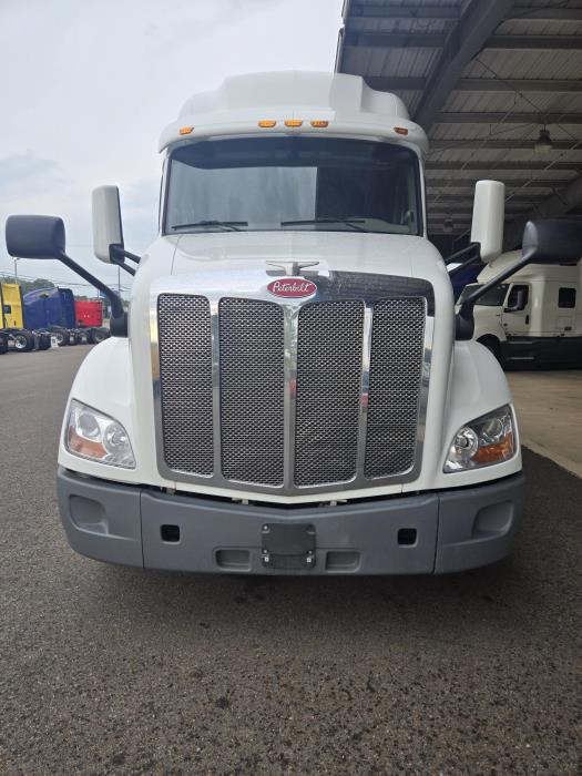 2021 Peterbilt 579-12