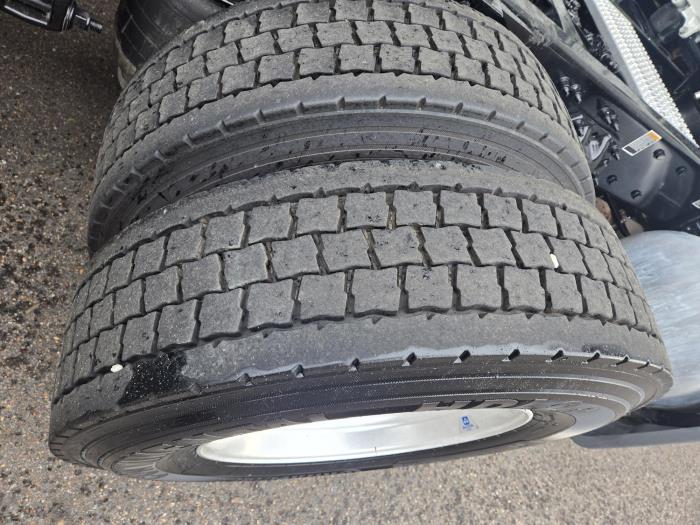 2021 Peterbilt 579-16