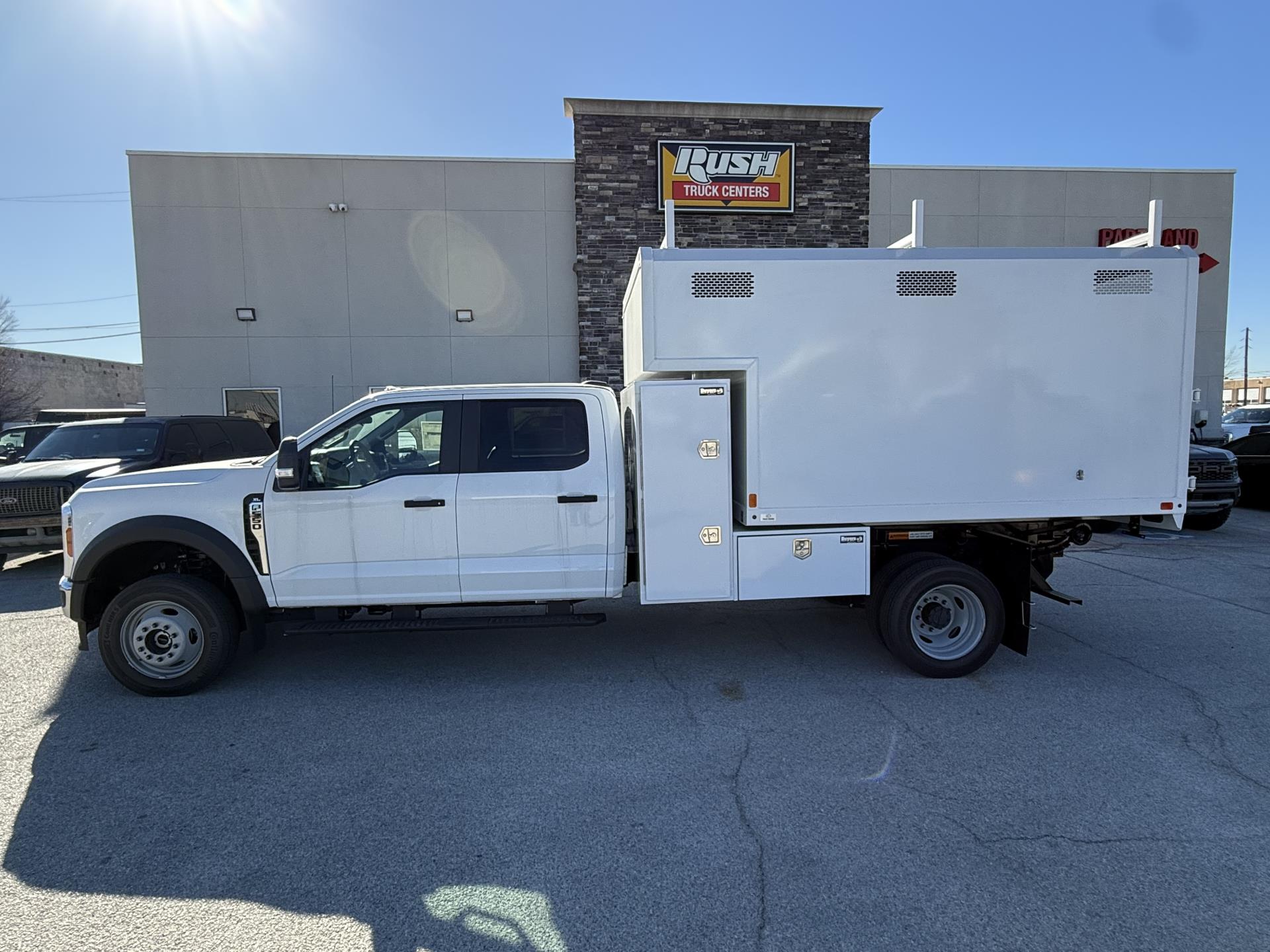 New 2025 Ford F-550 - photo 11