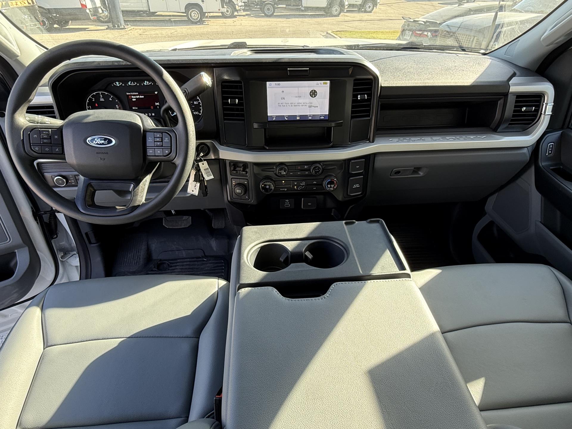 New 2025 Ford F-550 - photo 23