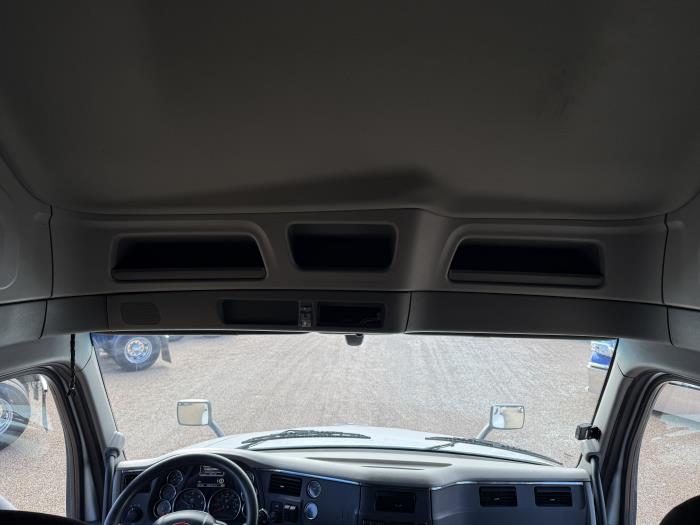 2021 Peterbilt 579-11