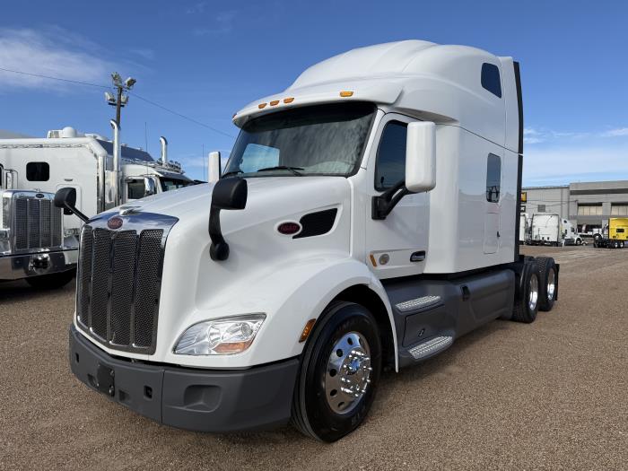 2021 Peterbilt 579-30