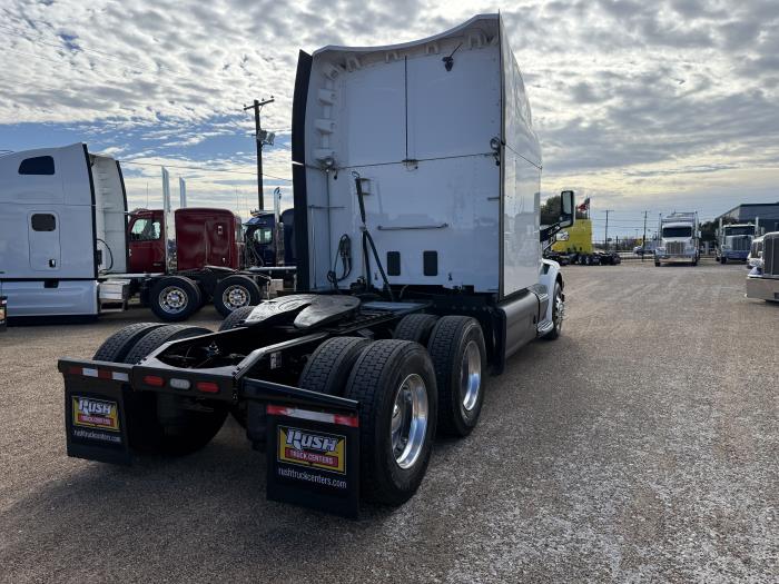 2021 Peterbilt 579-43