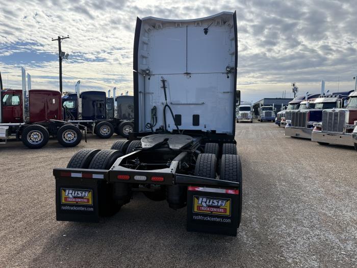 2021 Peterbilt 579-45