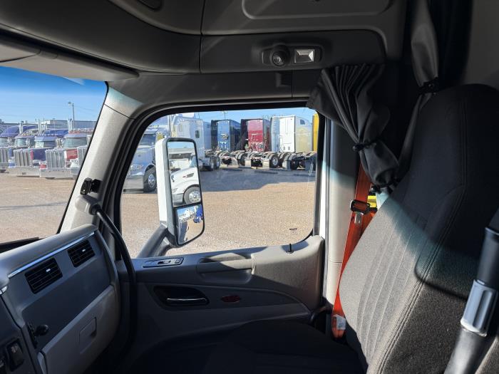 2021 Peterbilt 579-10