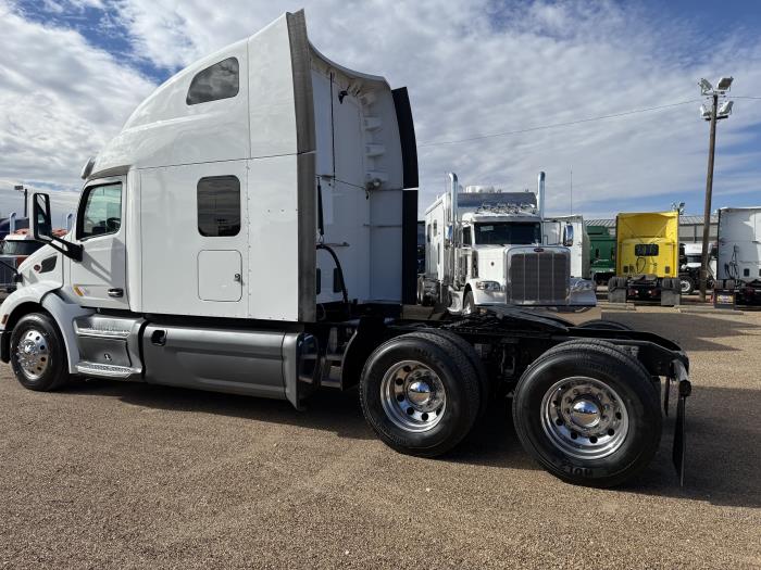 2021 Peterbilt 579-52