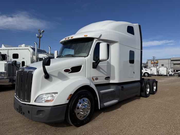 2021 Peterbilt 579-58