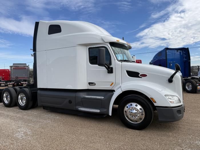 2021 Peterbilt 579-41
