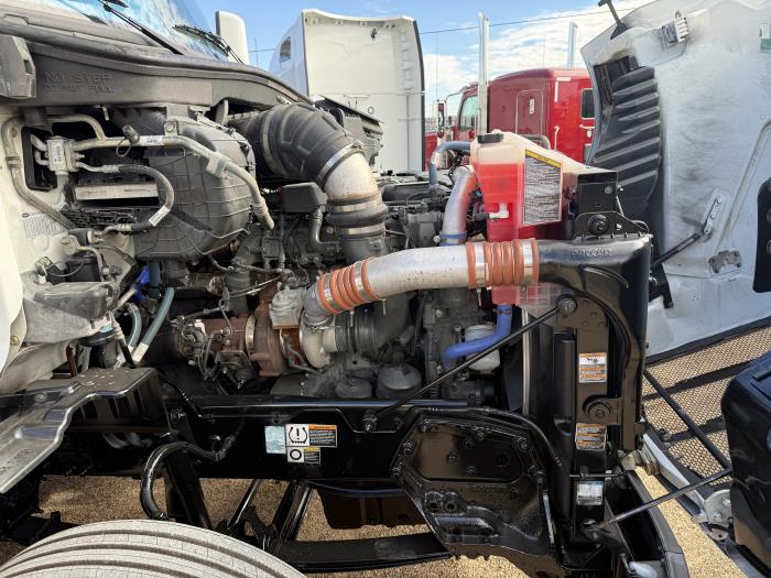 2021 Peterbilt 579-64