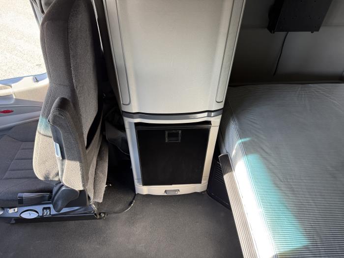 2021 Peterbilt 579-24