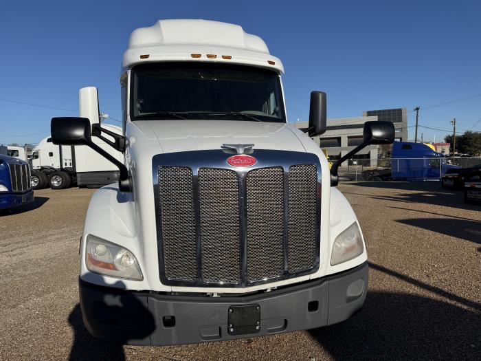 2021 Peterbilt 579-35