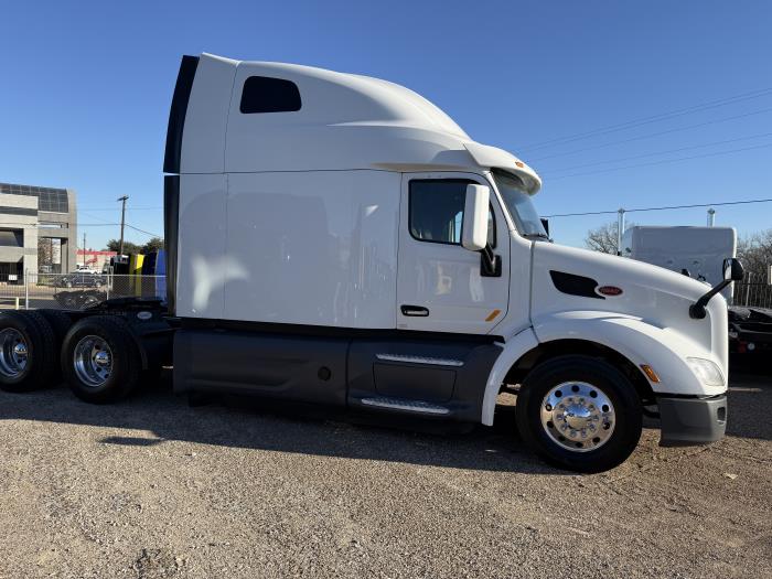 2021 Peterbilt 579-41