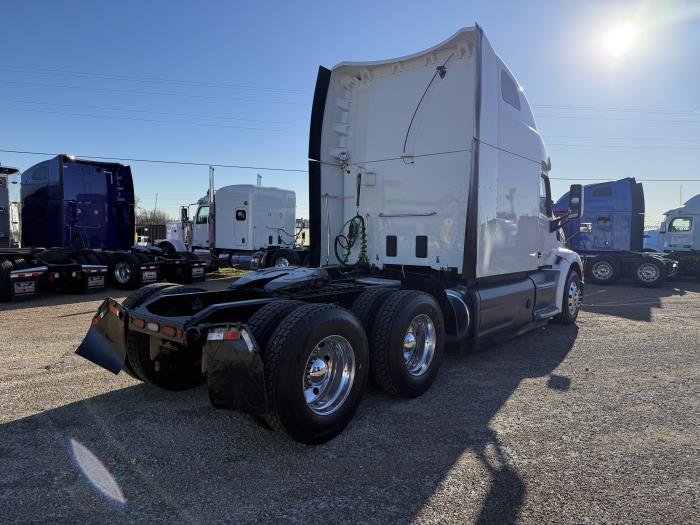 2021 Peterbilt 579-2