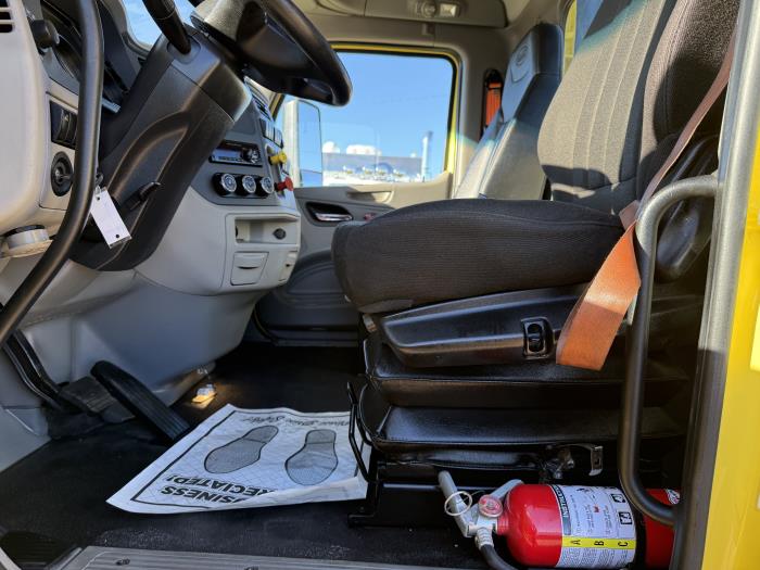 2021 Peterbilt 579-15