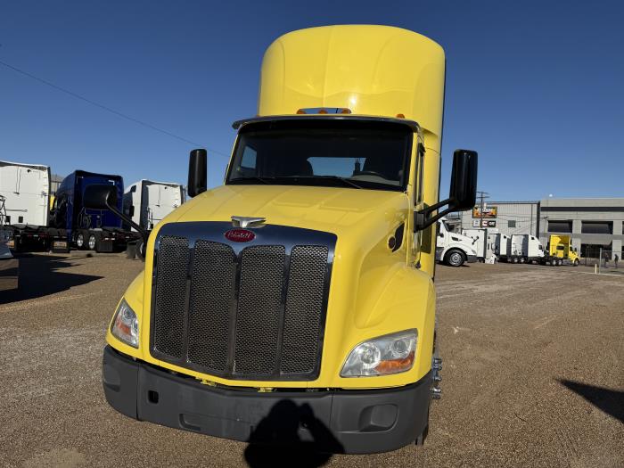 2021 Peterbilt 579-19