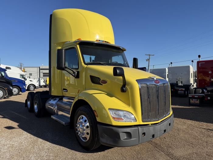 2021 Peterbilt 579-23