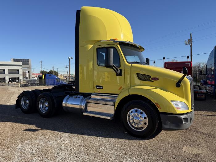 2021 Peterbilt 579-25