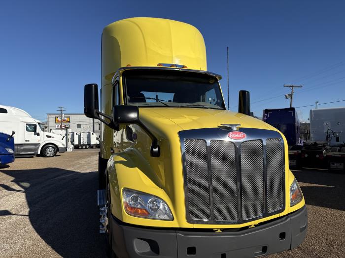 2021 Peterbilt 579-20