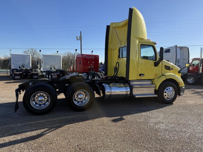 2021 Peterbilt 579-30