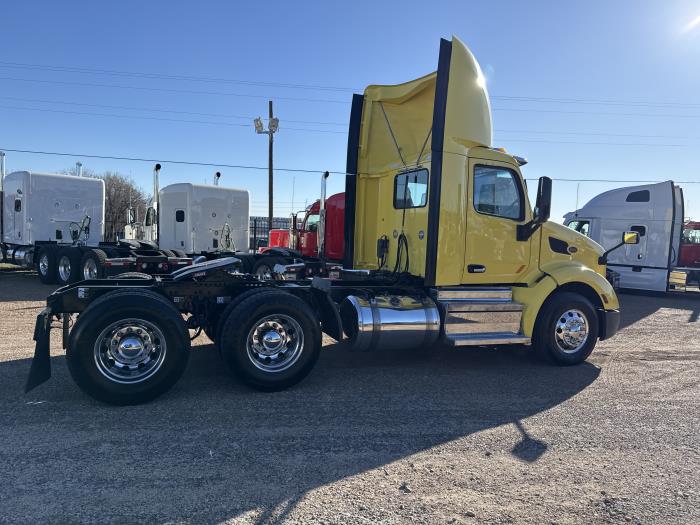 2021 Peterbilt 579-29