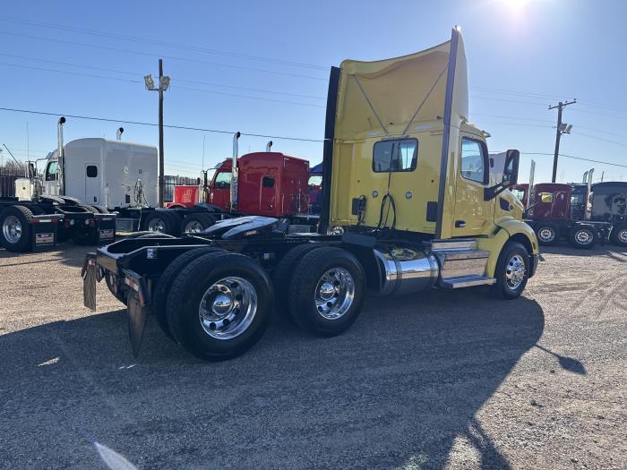 2021 Peterbilt 579-31