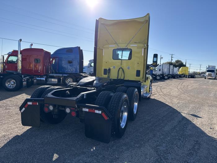 2021 Peterbilt 579-34