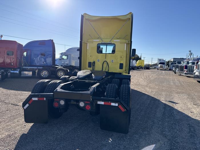 2021 Peterbilt 579-35