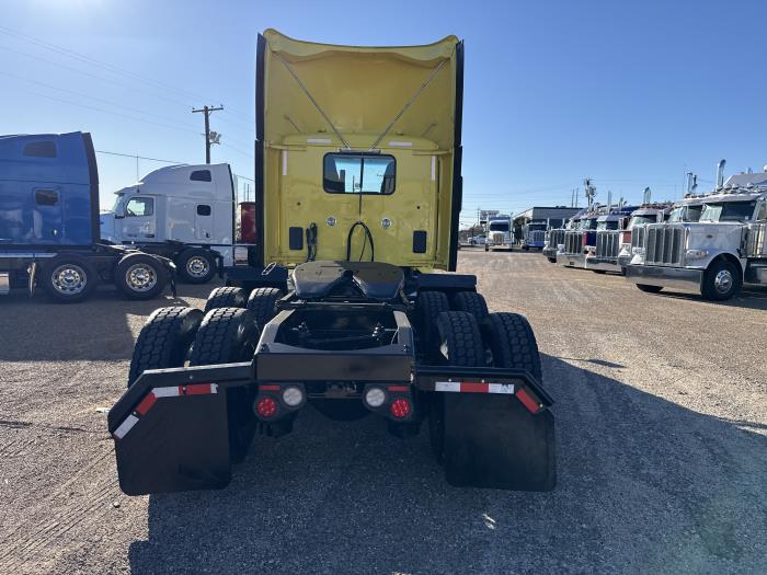 2021 Peterbilt 579-36