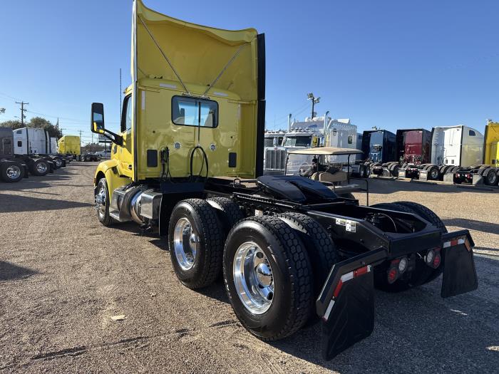 2021 Peterbilt 579-39