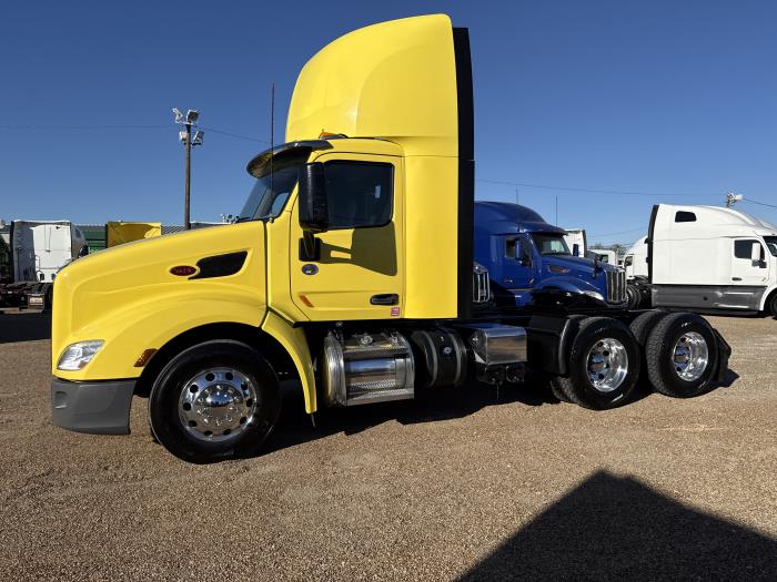 2021 Peterbilt 579-47